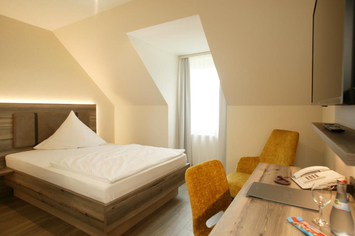 Hotel Sonne Garni 루더스베르크 외부 사진